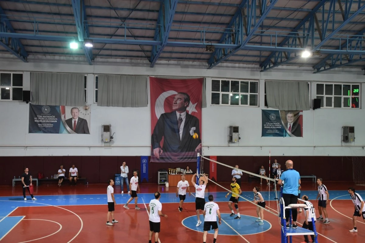 Cumhuriyet Kupası Germencik Belediyesi’nin oldu
