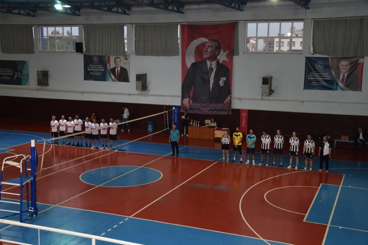 Cumhuriyet Kupası Germencik Belediyesi’nin oldu
