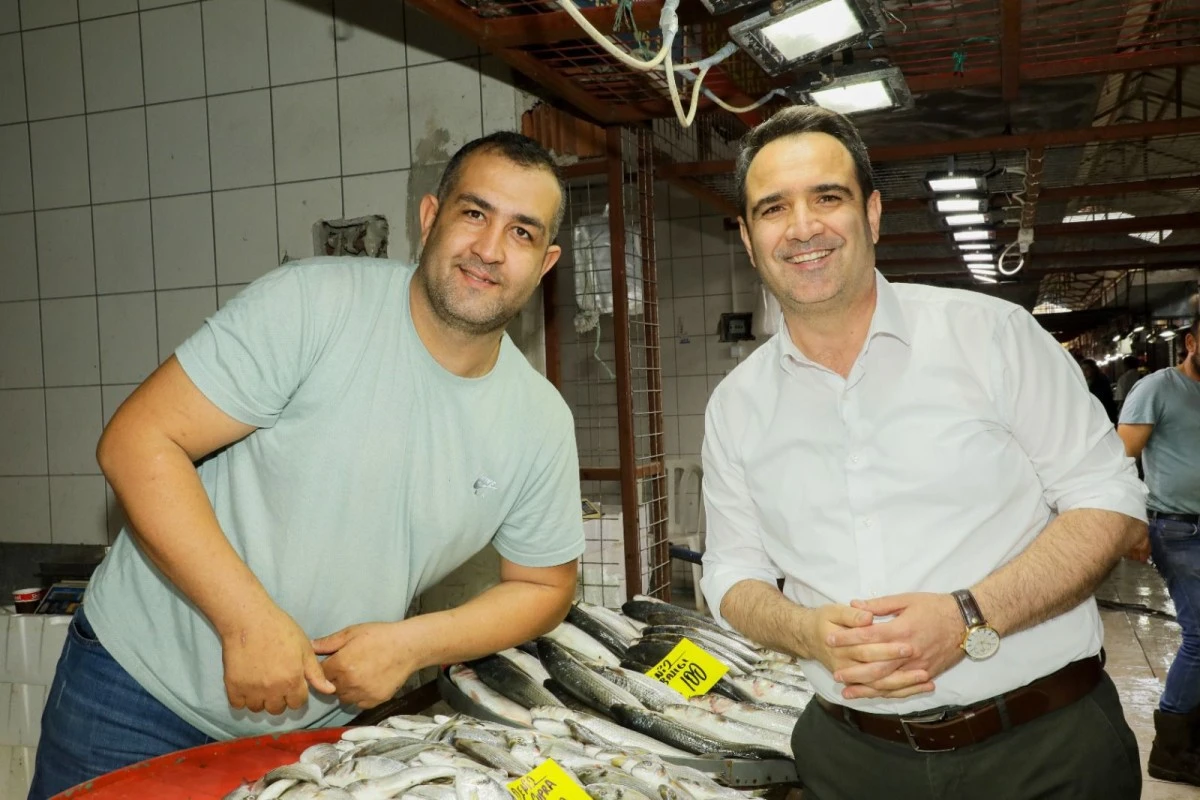 Söke pazarcı esnafından Akkentli'ye büyük destek