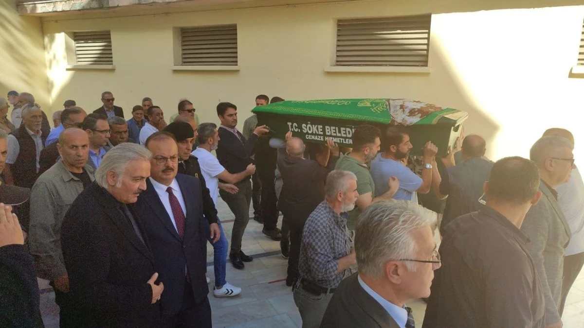 Selde hayatını kaybeden yaşlı kadın son yolculuğuna uğurlandı