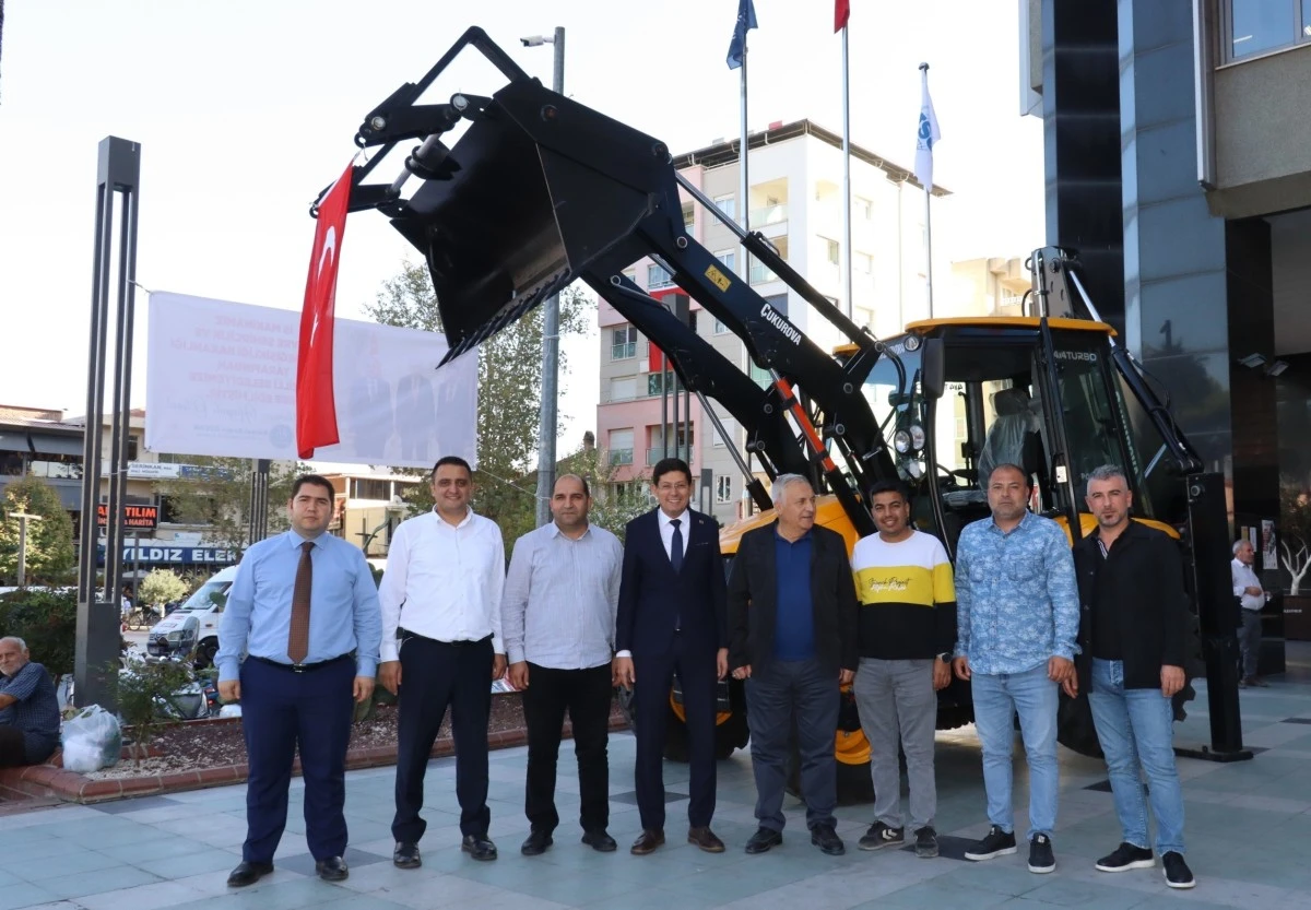 Bakanlıktan Nazilli Belediyesi’ne iş makinesi hibe edildi