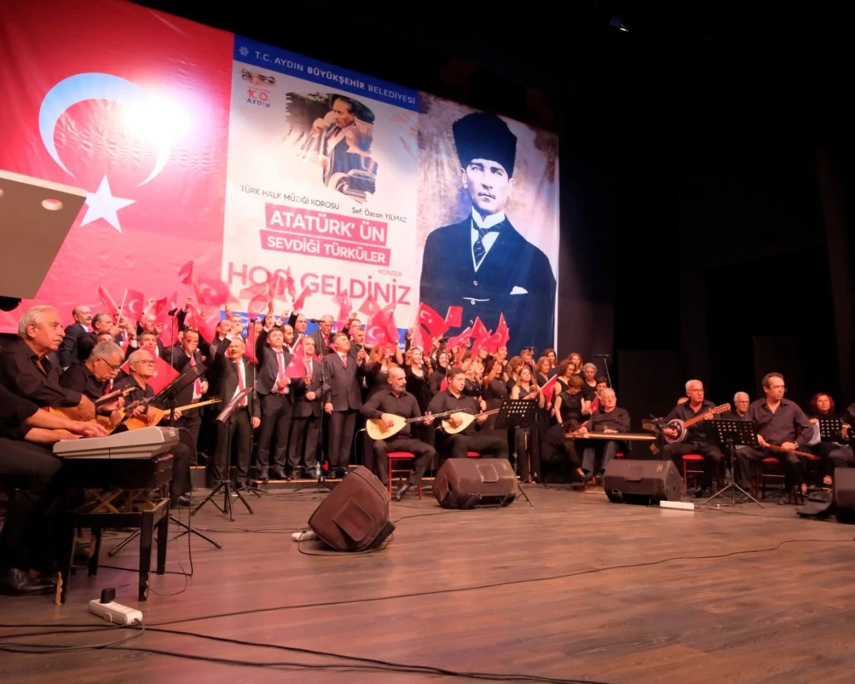 AYDIN BÜYÜKŞEHİR BELEDİYESİ CUMHURİYETİN 100. YILINDA “ATATÜRK’ÜN SEVDİĞİ TÜRKÜLER” KONSERİNİ İZLEYİCİLERLE BULUŞTURDU
