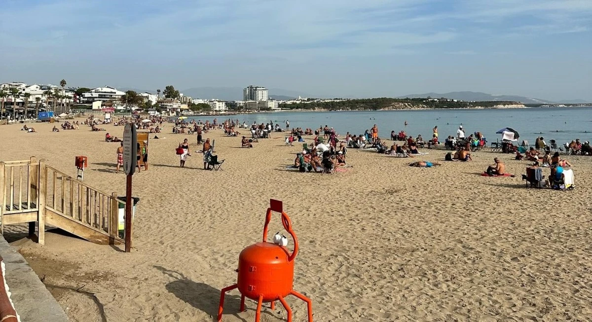 Didim'de Kasım ayında deniz keyfi