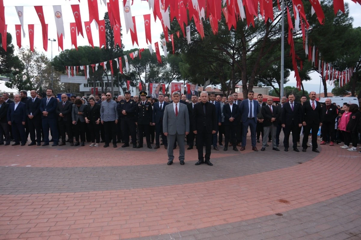 Kuyucak'ta Atatürk'ü anma programı düzenlendi