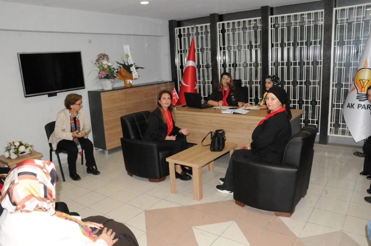 Gökhan Ökten, AK Parti'nin yeni il binasını tanıttı