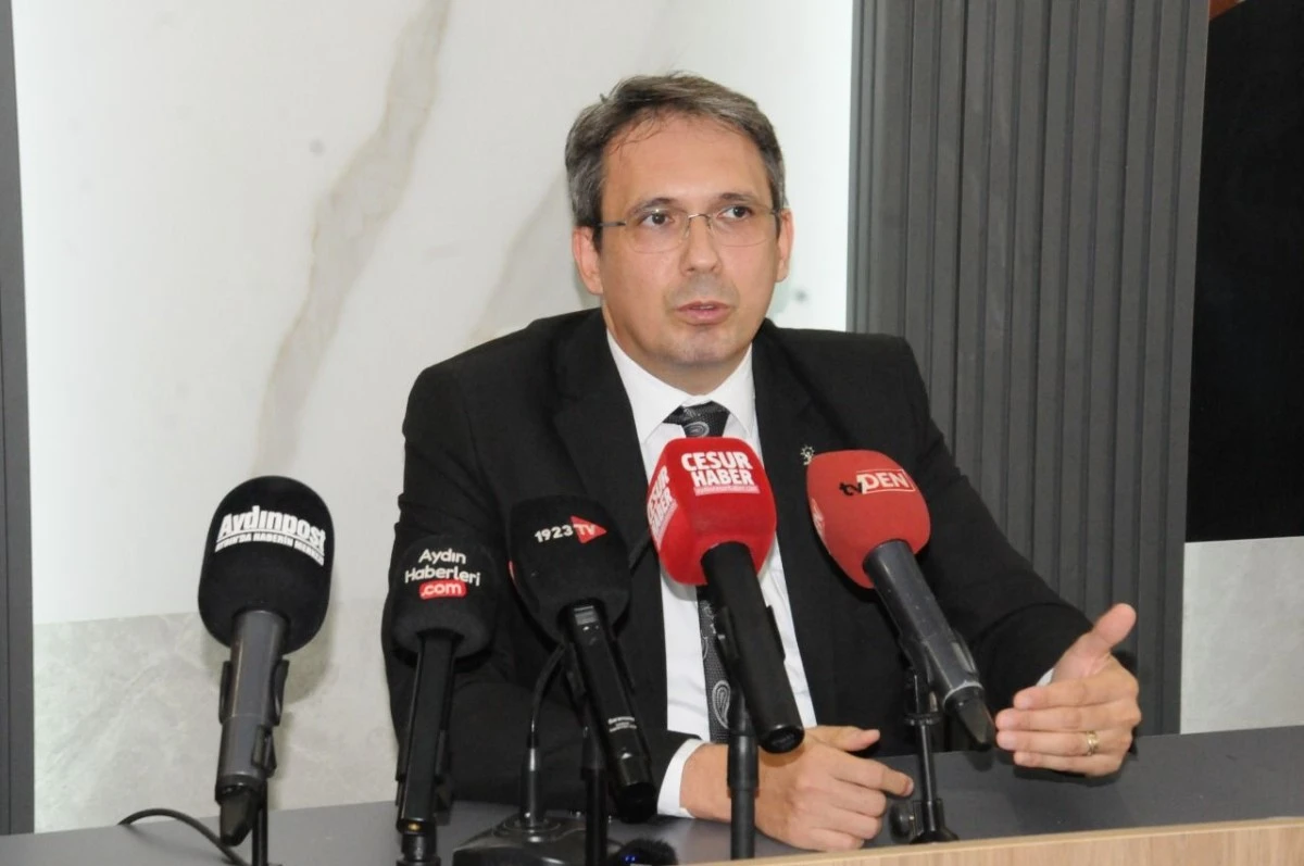 Gökhan Ökten, AK Parti'nin yeni il binasını tanıttı