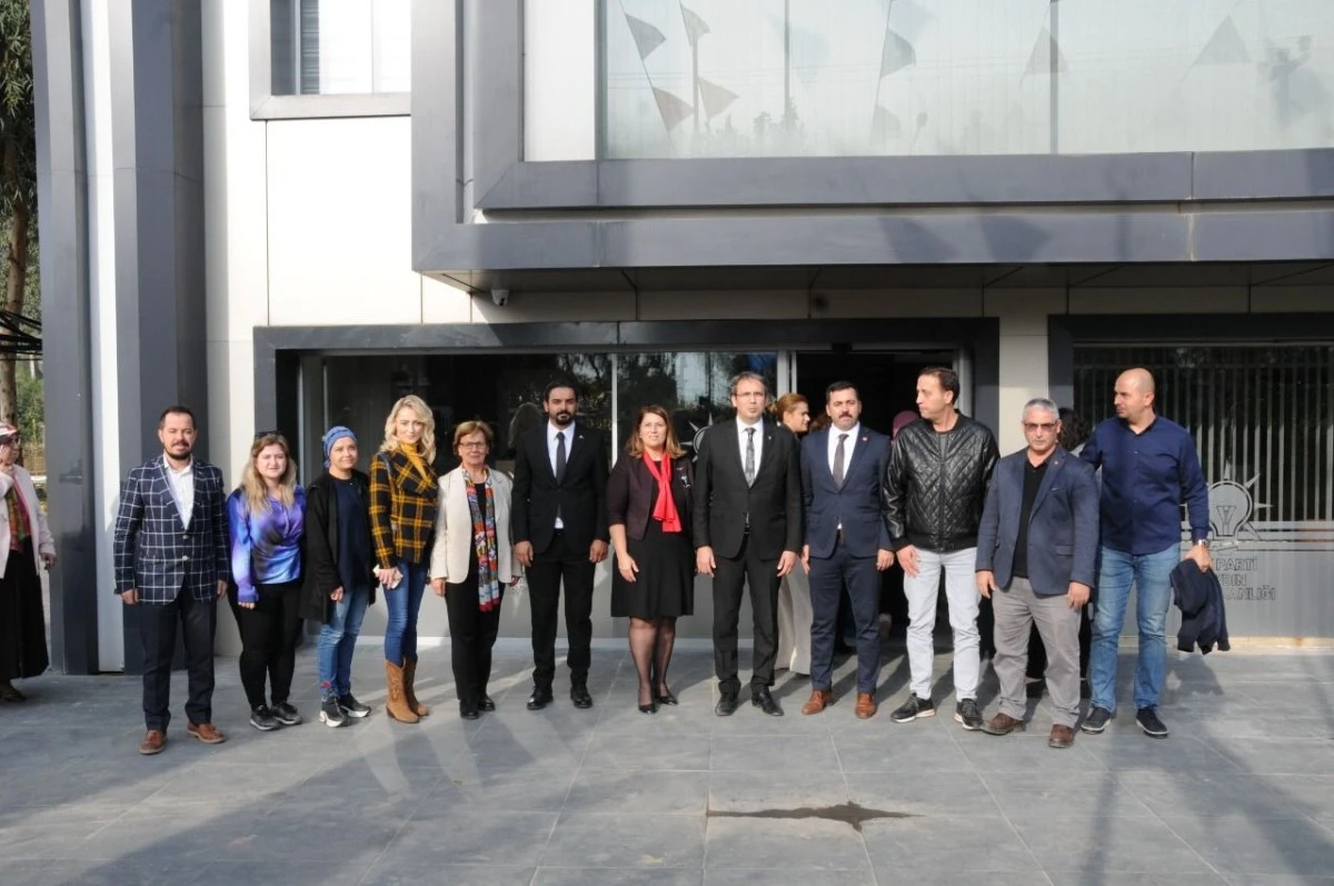 Gökhan Ökten, AK Parti'nin yeni il binasını tanıttı