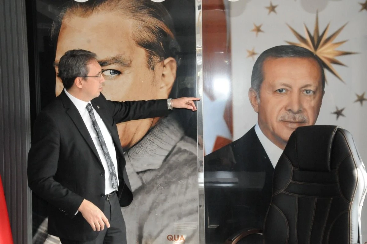 Gökhan Ökten, AK Parti'nin yeni il binasını tanıttı