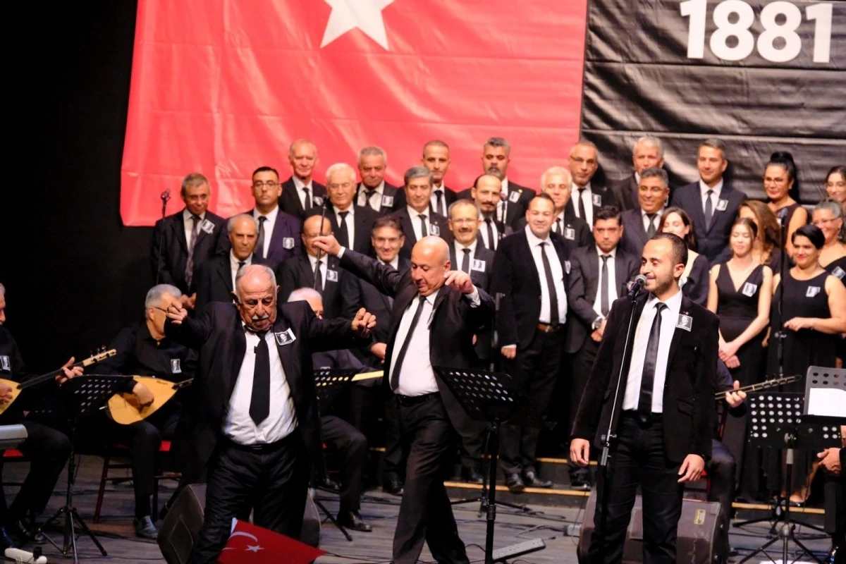 Büyükşehir, Atatürk'ü türkülerle andı