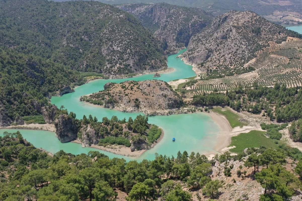 Doğal güzelliği ile dikkat çeken kanyon kurudu