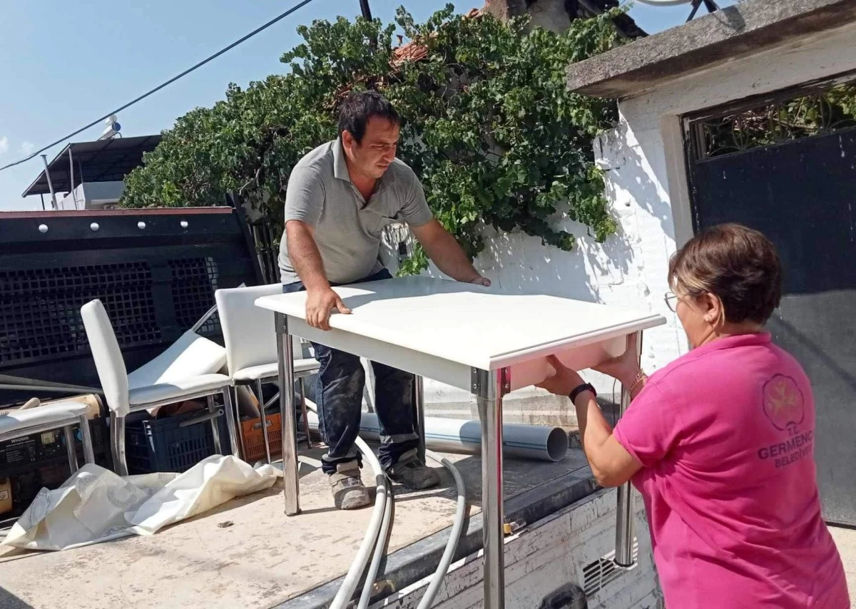 Germencik’te ikinci el eşyalar, ihtiyaç sahiplerine ulaştırılıyor
