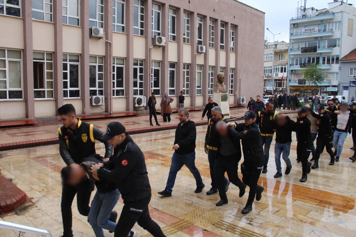Silahlı saldırı olayında 5 şüpheli adliyeye sevk edildi