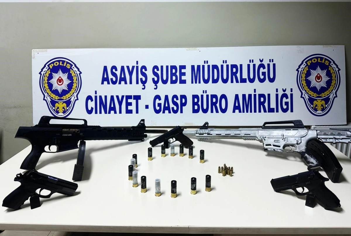 Silahlı saldırı olayında 5 şüpheli adliyeye sevk edildi