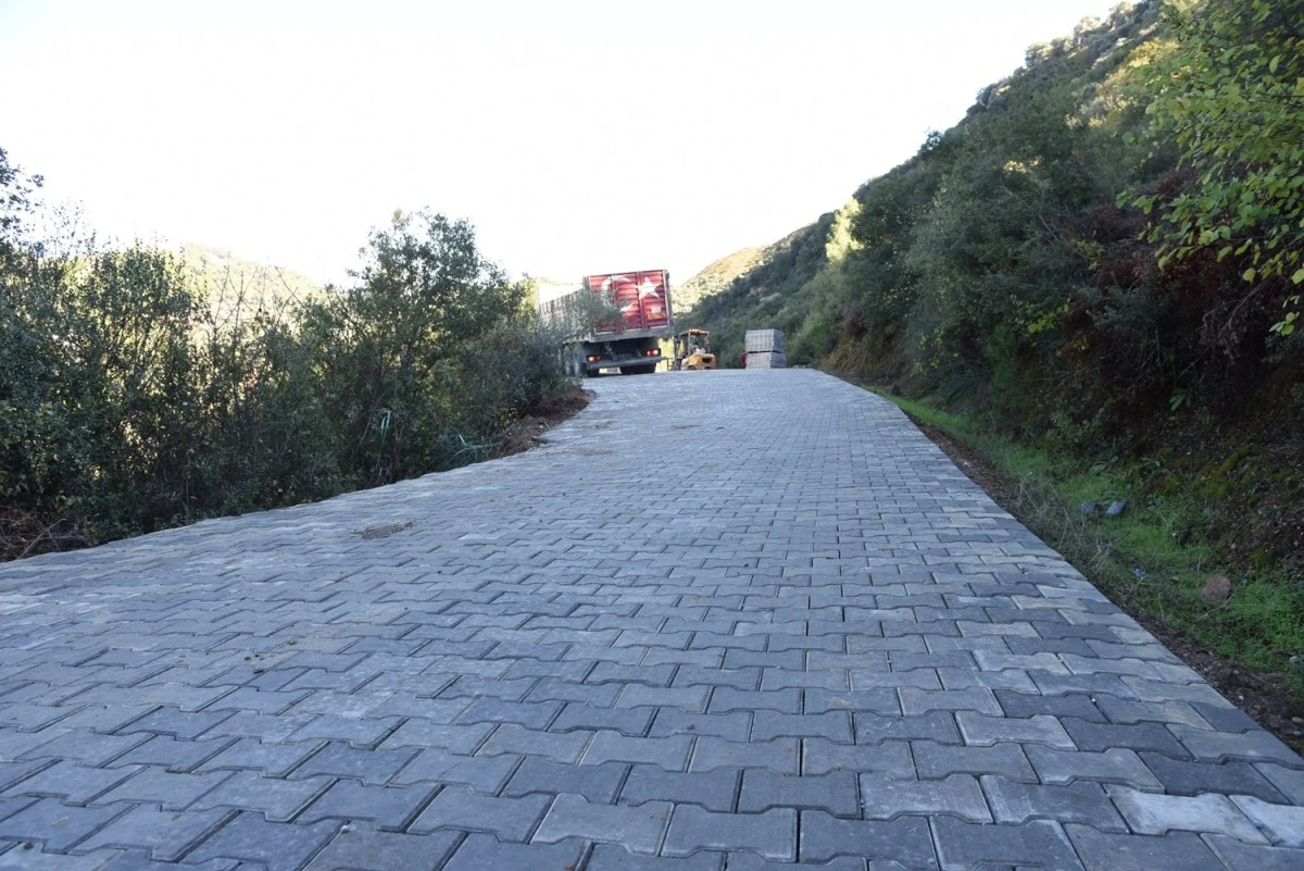 İncirliova’da Arzular Mahallesi yeni yoluna kavuşuyor