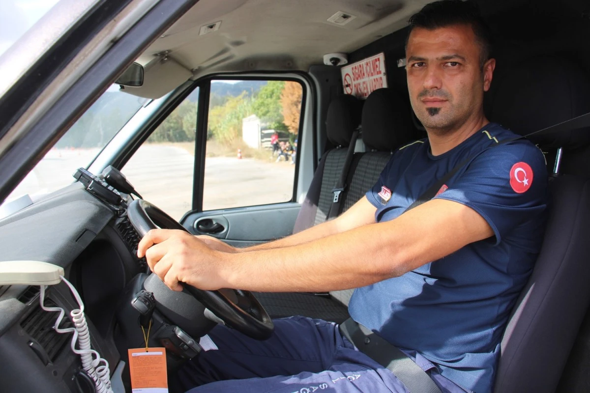 Aydın'da acil sağlık personelleri acil sürüş teknikleri ile donanıyor