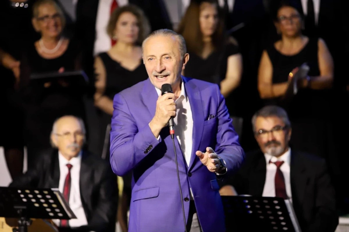 Didim'de 'yurttan sesler konseri' gerçekleştirildi