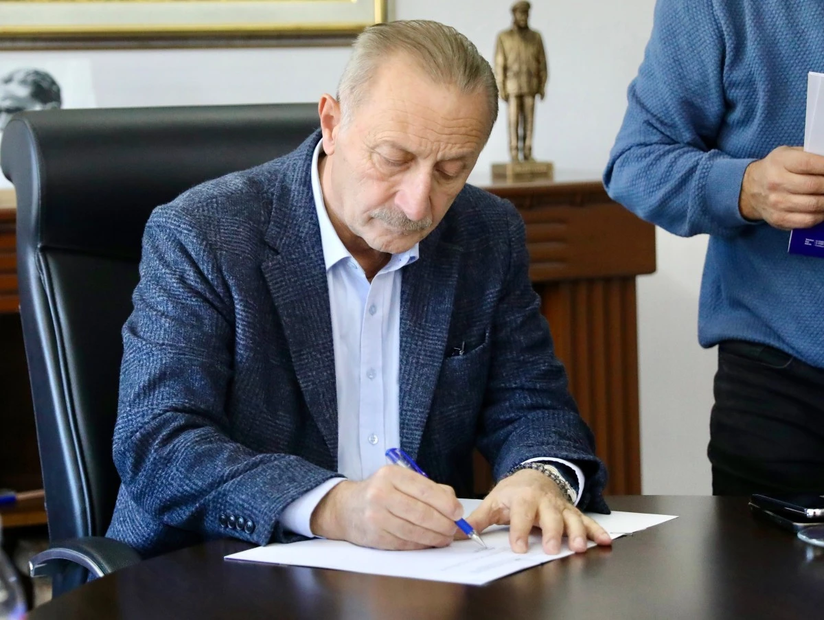 Didim Belediyesi Halk Kart desteği ile vatandaşların yanında