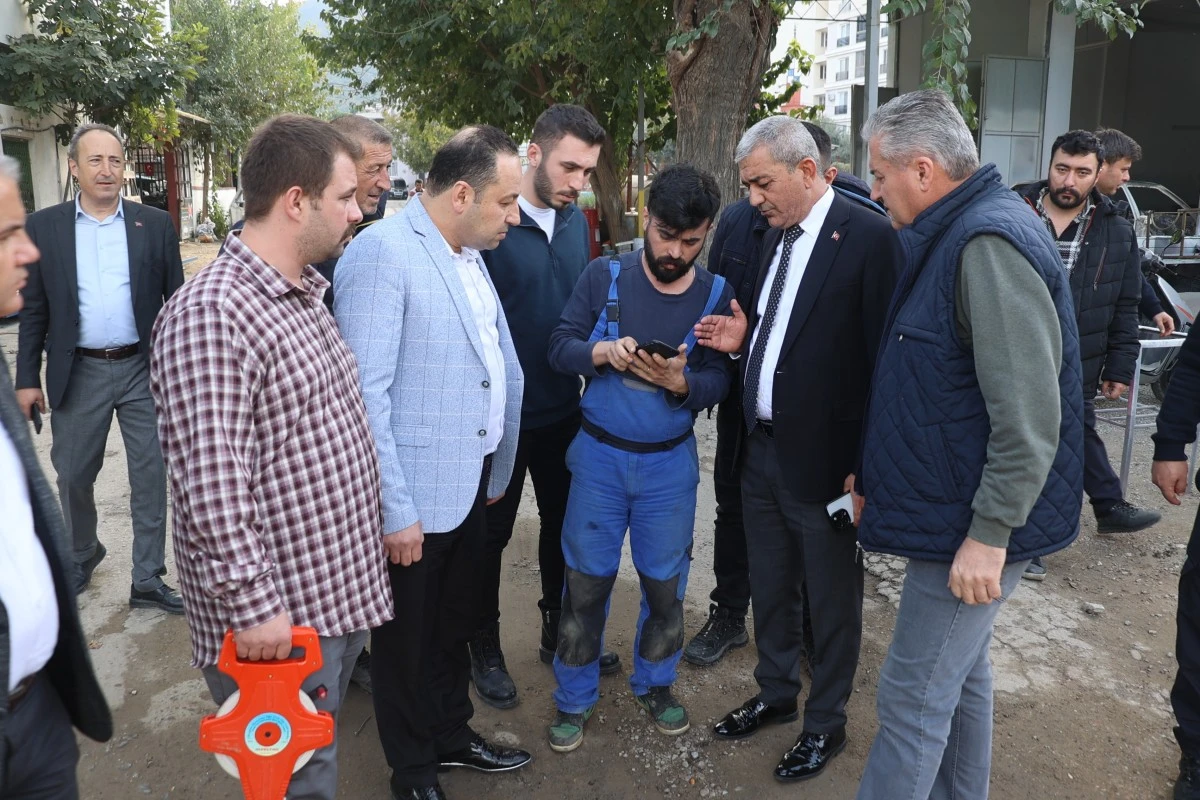 Başkan Kaplan Sanayi esnafı için kolları sıvadı