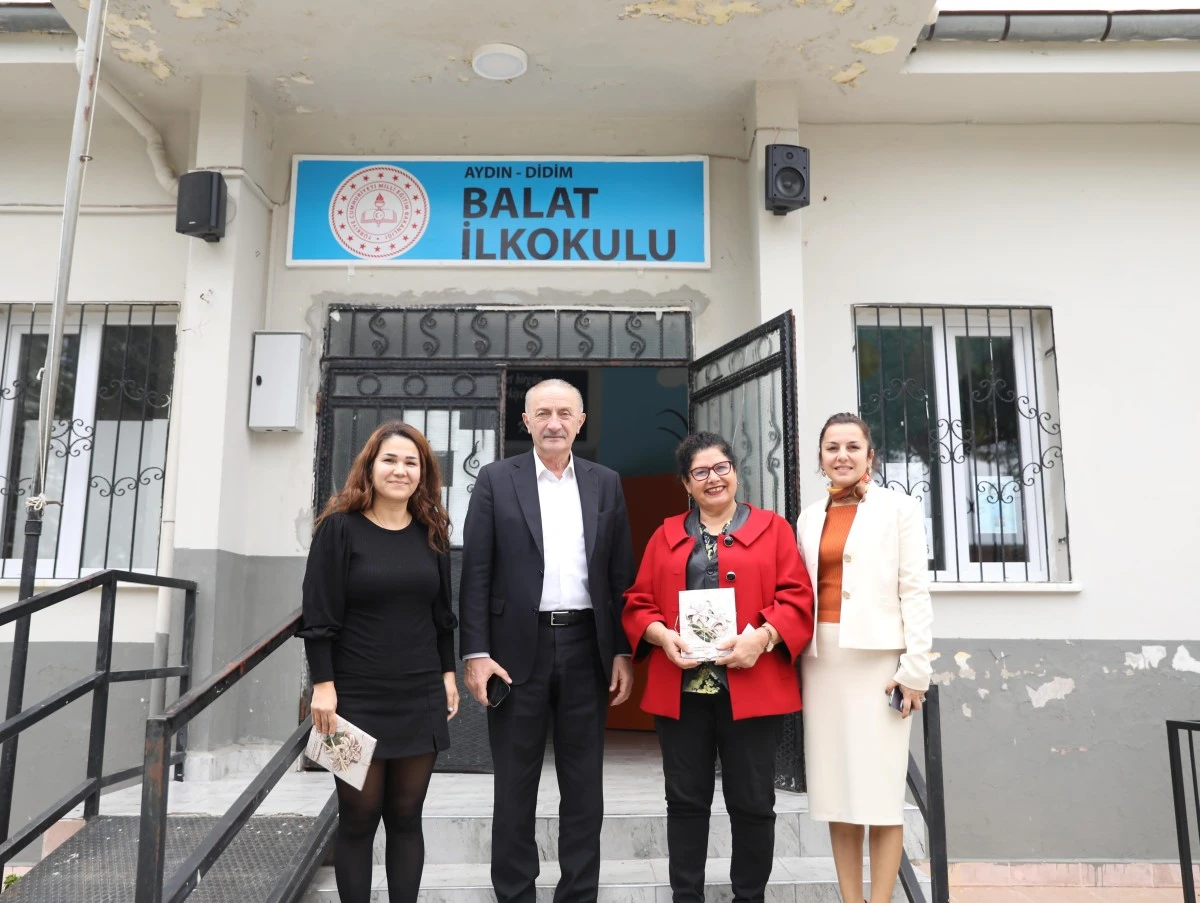 Başkan Atabay öğretmenleri unutmadı