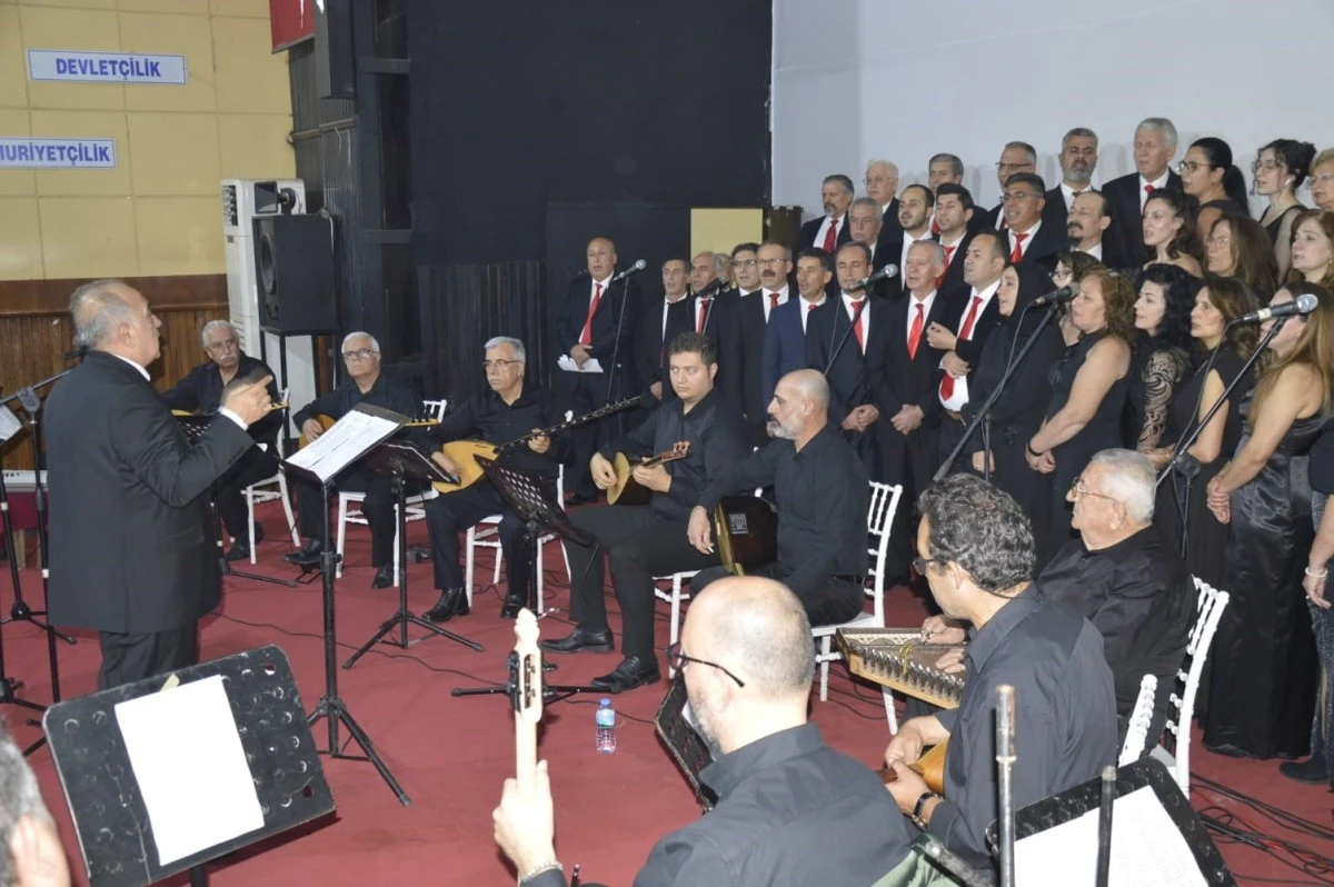 Çine, Atatürk'ü sevdiği türkülerle andı