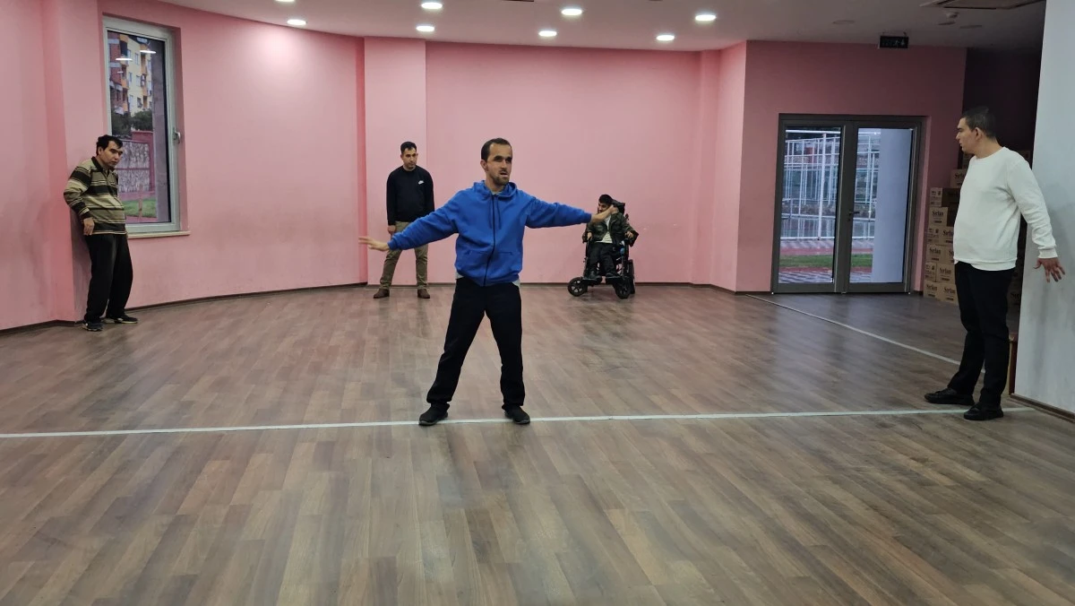Kuyucaklı engelliler belediyenin sunduğu hizmetleri beğeni ile karşılıyor