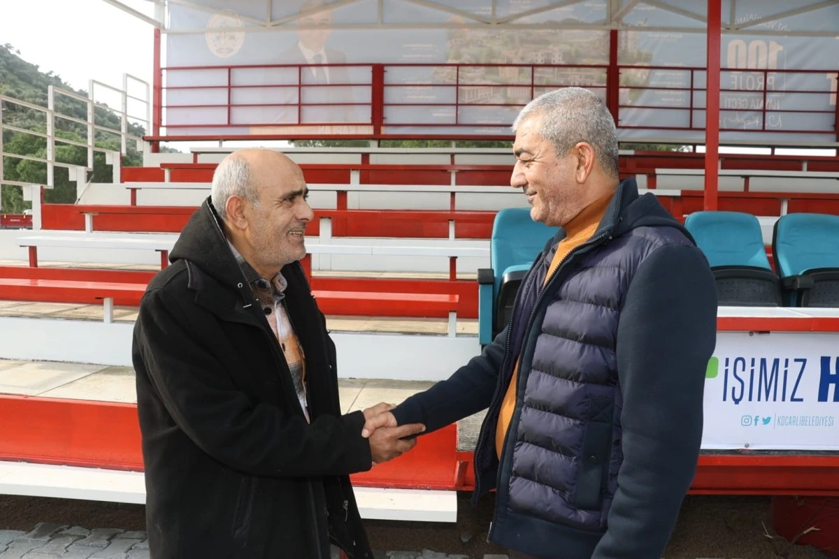Koçarlı arenası deve güreşine hazır