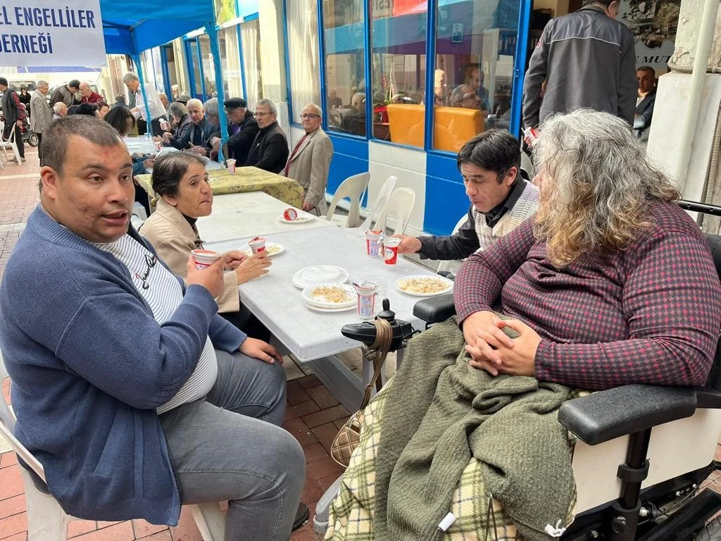 Nazilli'de 'Gazze'de engelli' olmaya dikkat çekildi