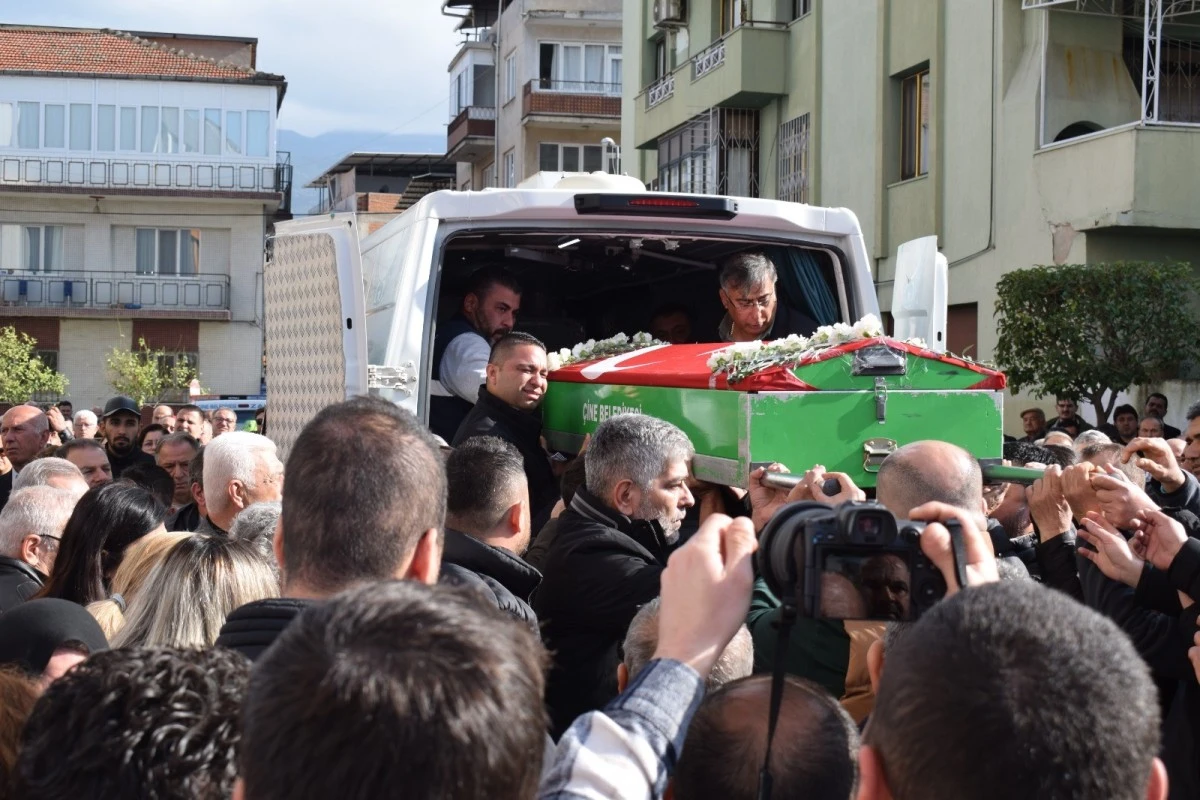 Başkan Dinçer, son yolculuğuna uğurlandı