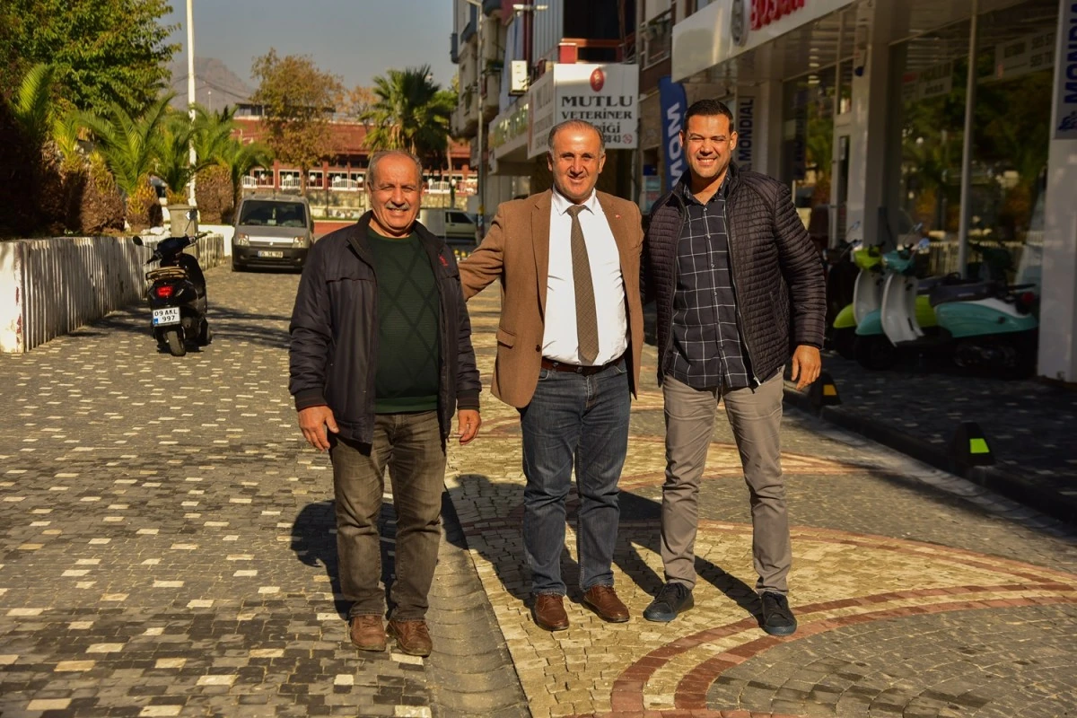 İncirliova’nın en işlek caddesi yenilendi