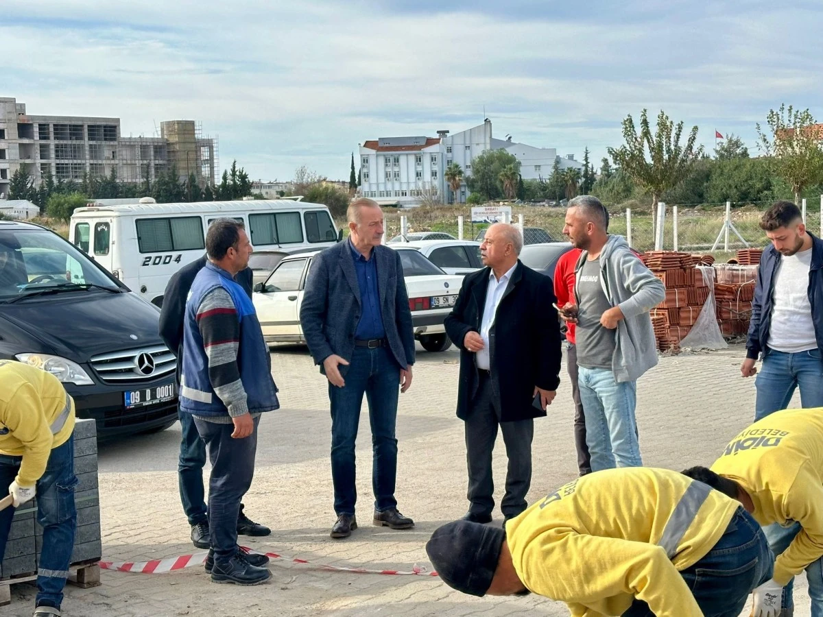 Başkan Atabay, Cumhuriyet Mahallesi’ndeki çalışmaları denetledi