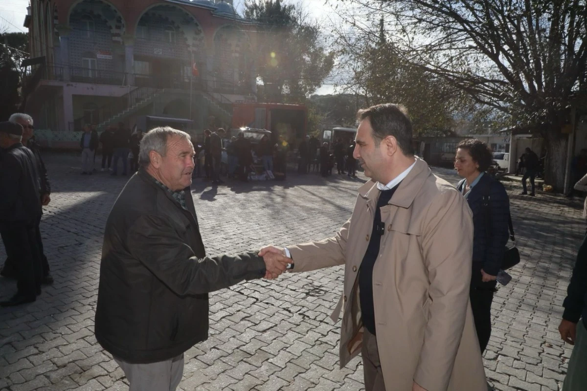 Akkentli, Çavdar Mahallesi'nde cuma namazı çıkışında bir proje açıkladı