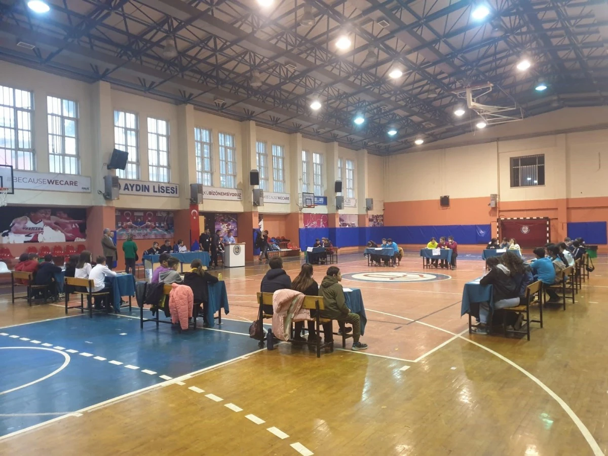 Öğrenciler bilgilerini konuşturdu