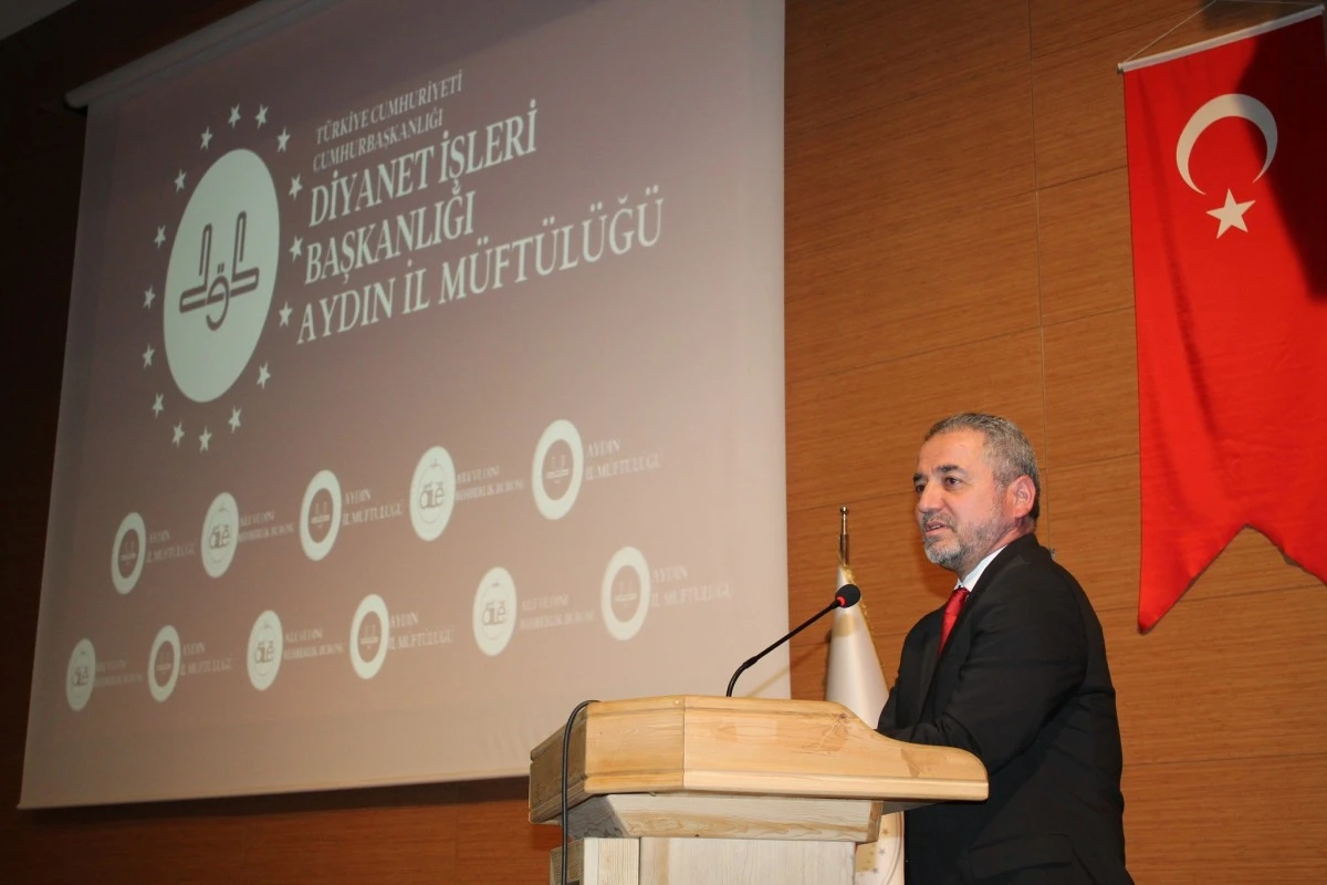 Aydın'da 'Aileyi Ayakta Tutan Değerler' konferansı verildi