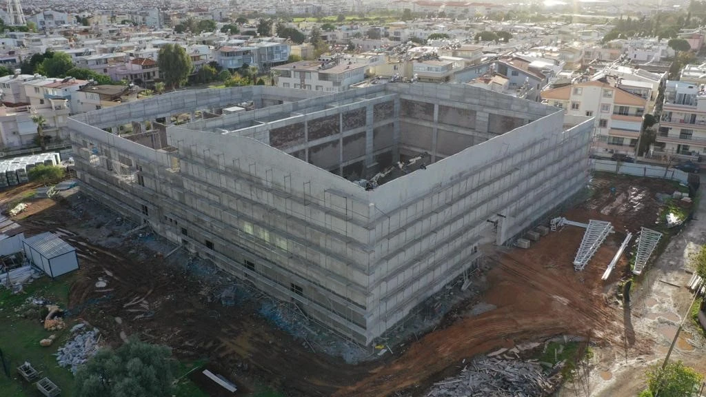 Didim'de Kültür Merkezi inşaatı devam ediyor