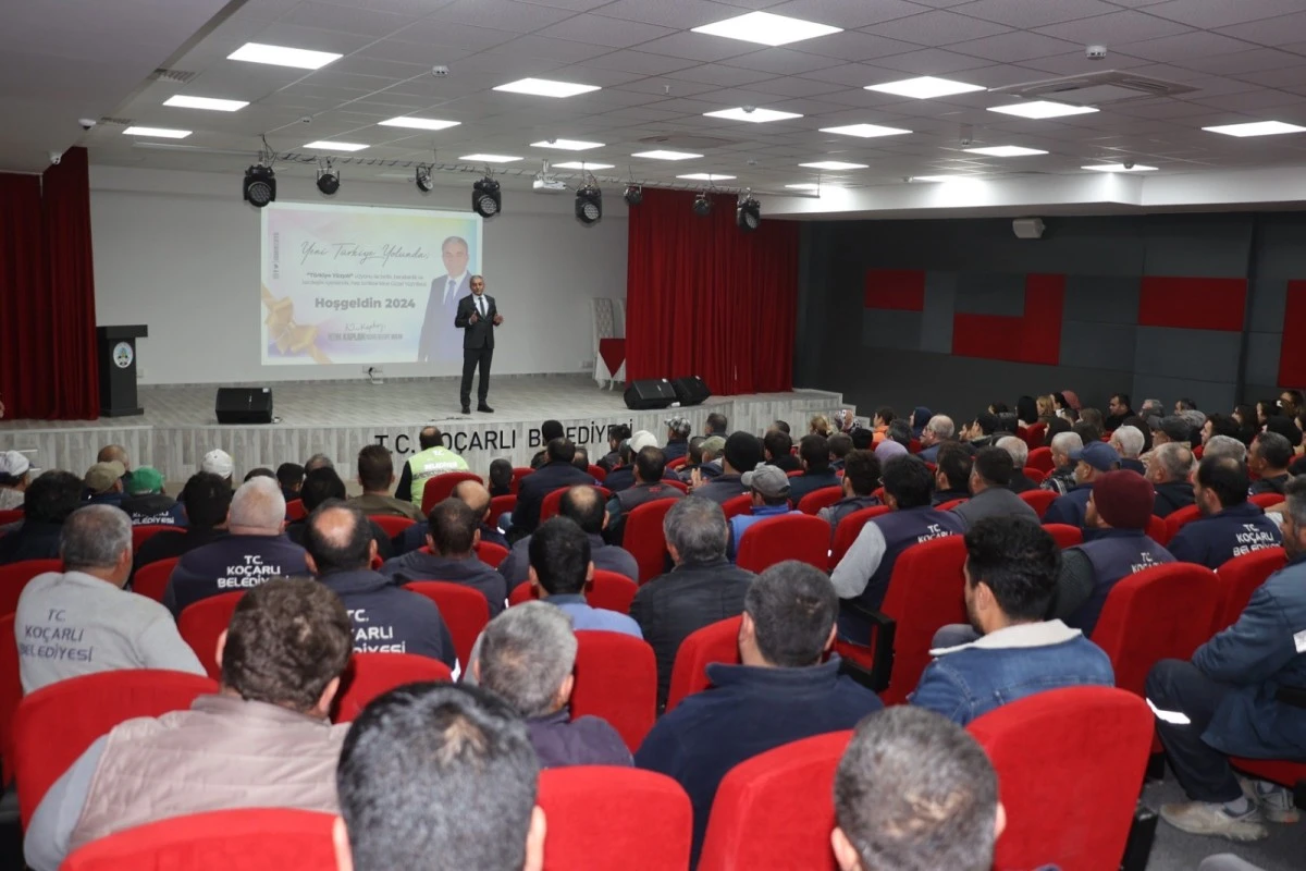 Başkan Kaplan’dan personeline yeni yıl jesti