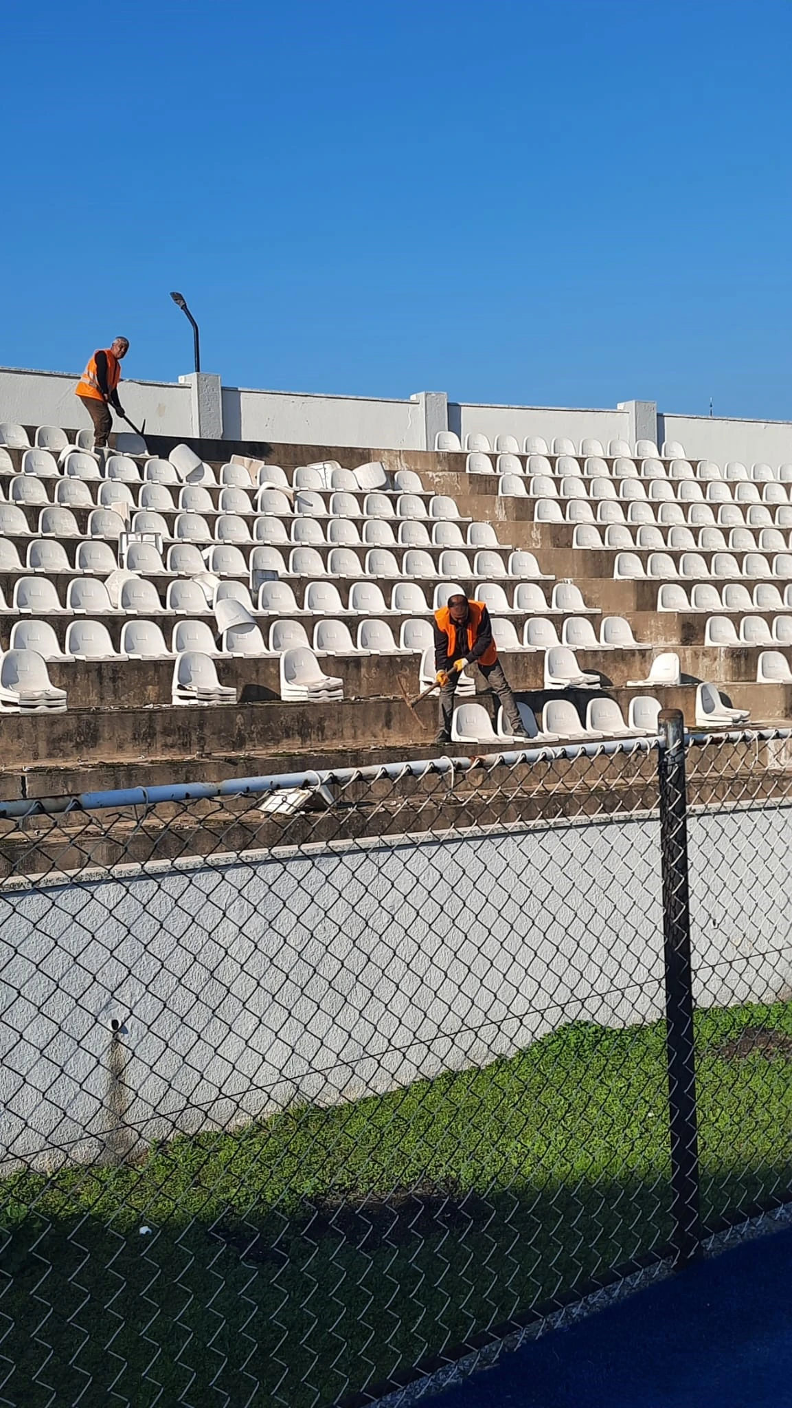 Aydın'da 73 yıllık stadın yıkım süreci başladı