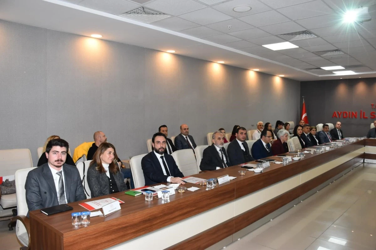 Aydın'da Acil Sağlık Hizmetleri Koordinasyon Komisyonu toplantısı gerçekleştirildi