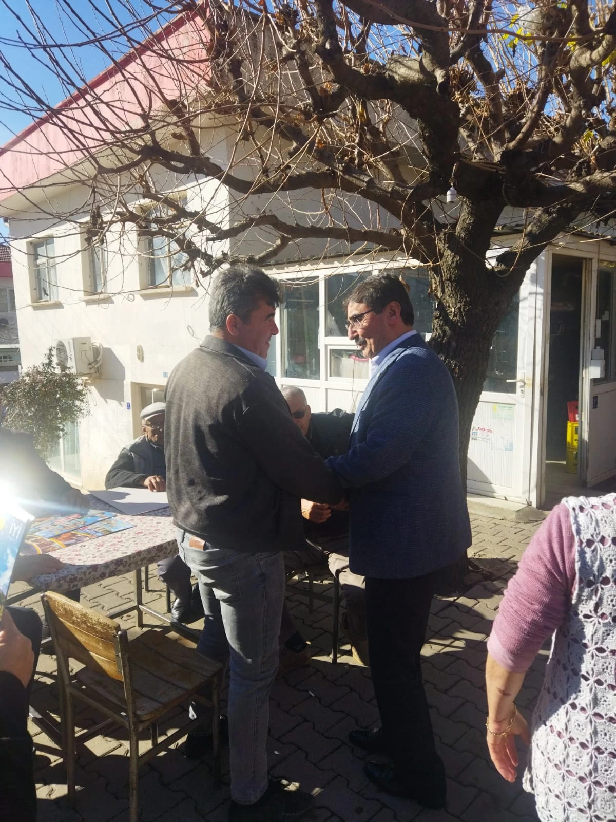 Karacasu İYİ Parti Belediye Başkan Adayı İnal'a esnaftan yoğun ilgi