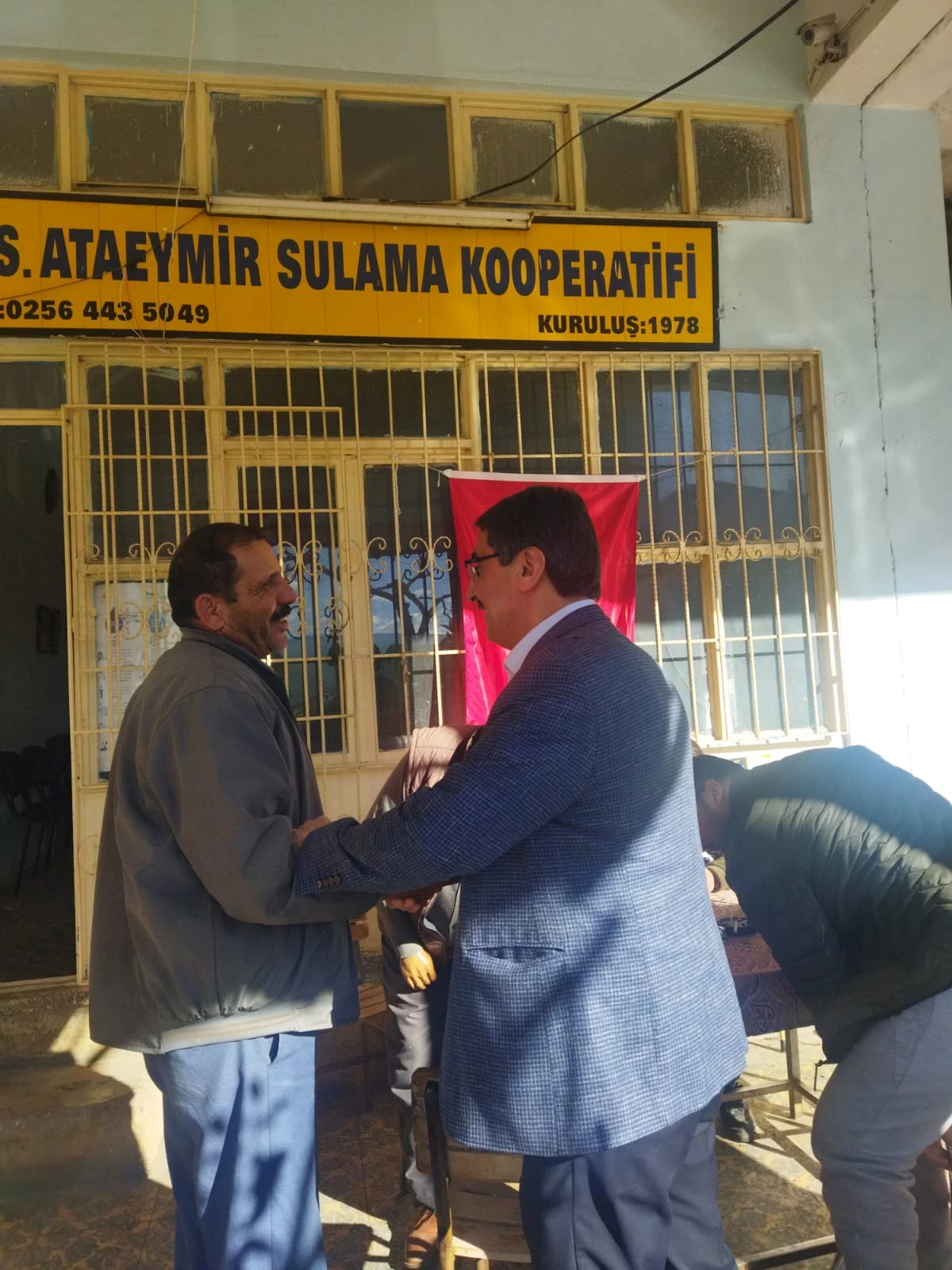 Karacasu İYİ Parti Belediye Başkan Adayı İnal'a esnaftan yoğun ilgi