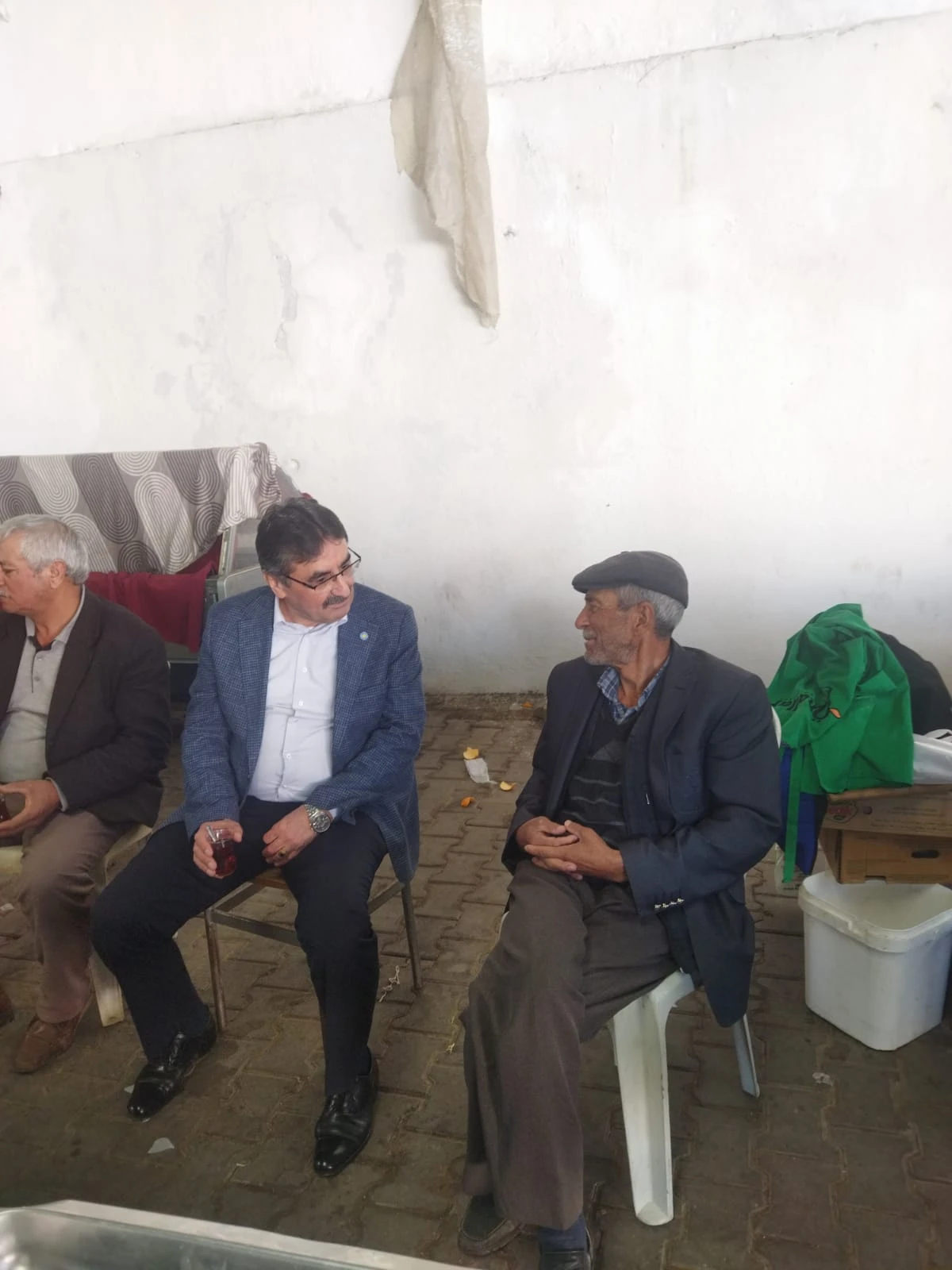 Karacasu İYİ Parti Belediye Başkan Adayı İnal'a esnaftan yoğun ilgi