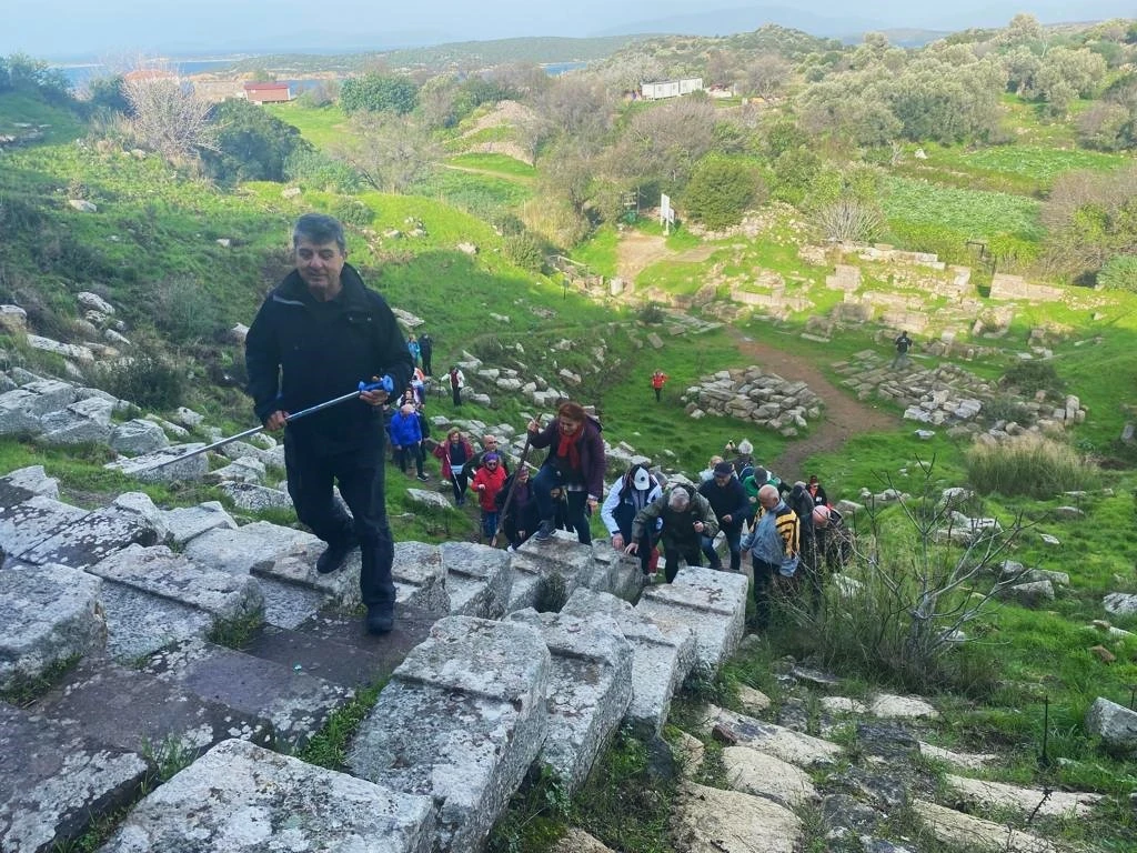 Aydınlı doğaseverler, Madran dağlarını keşfetti
