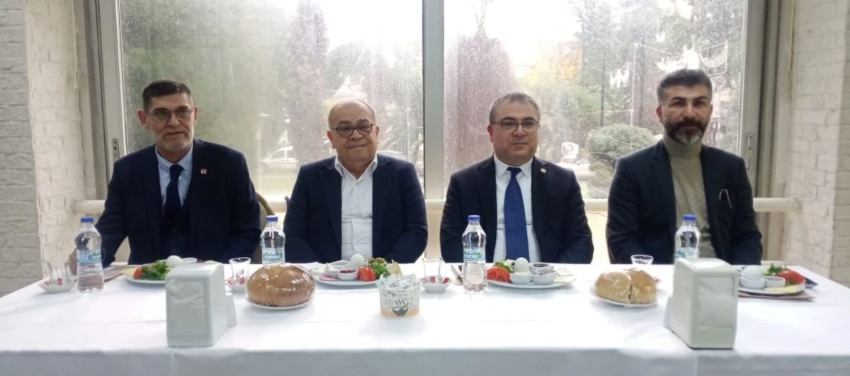 CHP Aydın, basınla bir araya geldi