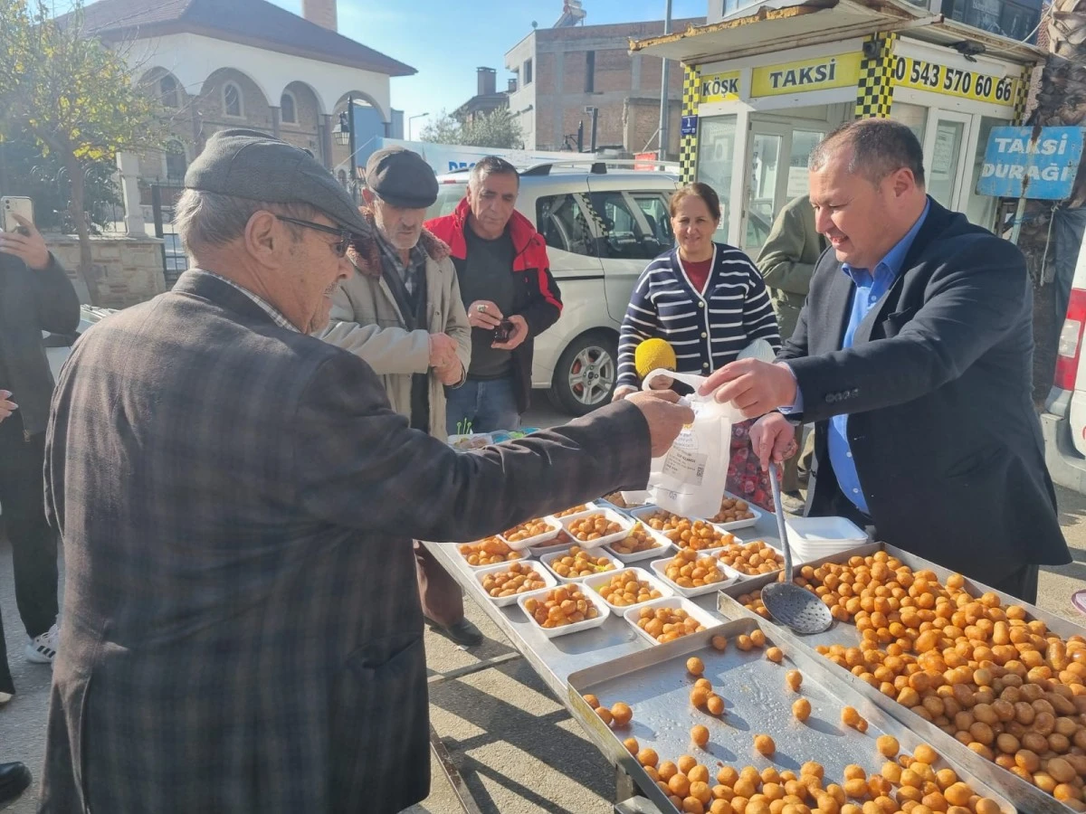 Yaşar Baş, lokma döktürdü