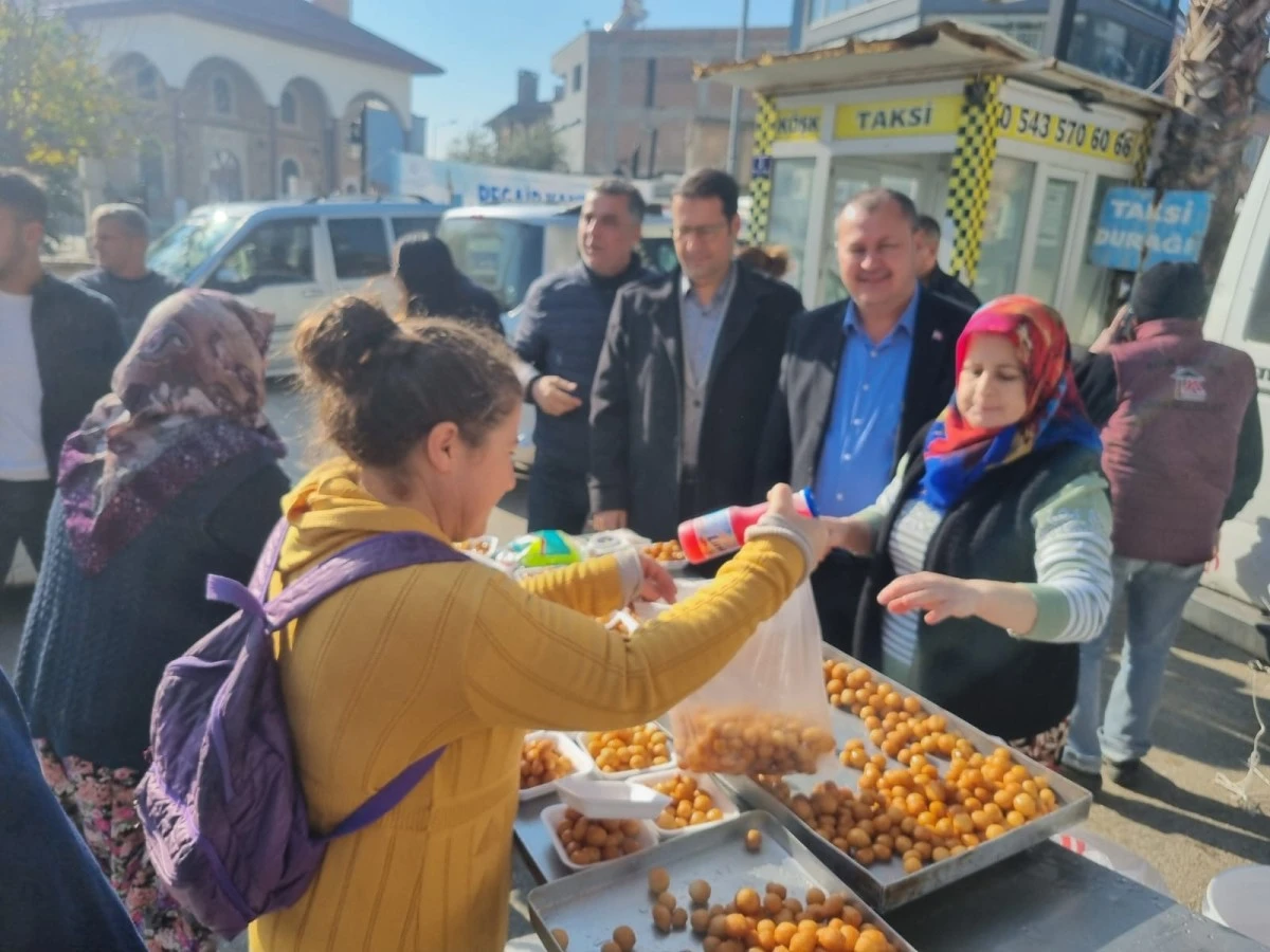 Yaşar Baş, lokma döktürdü