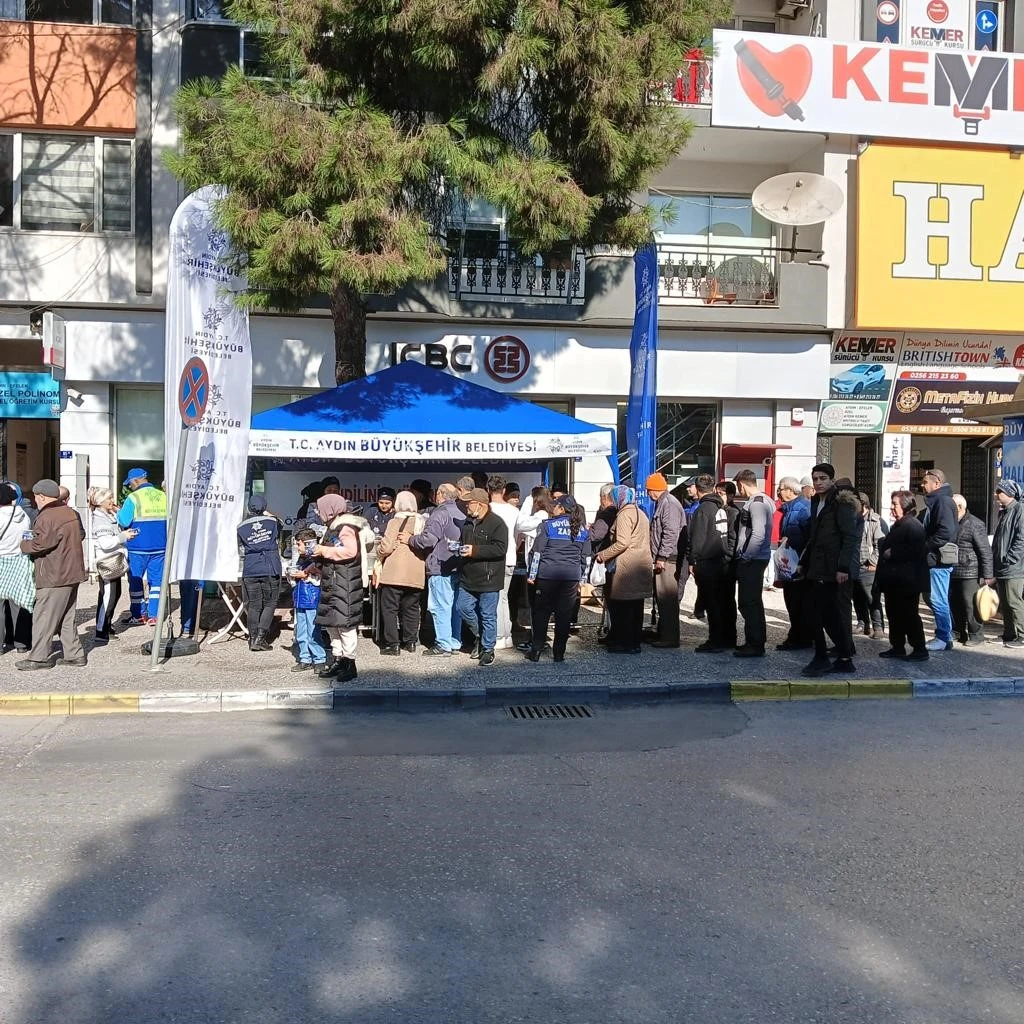 Aydın Büyükşehir Belediyesi'nden Regaip Kandili hayrı