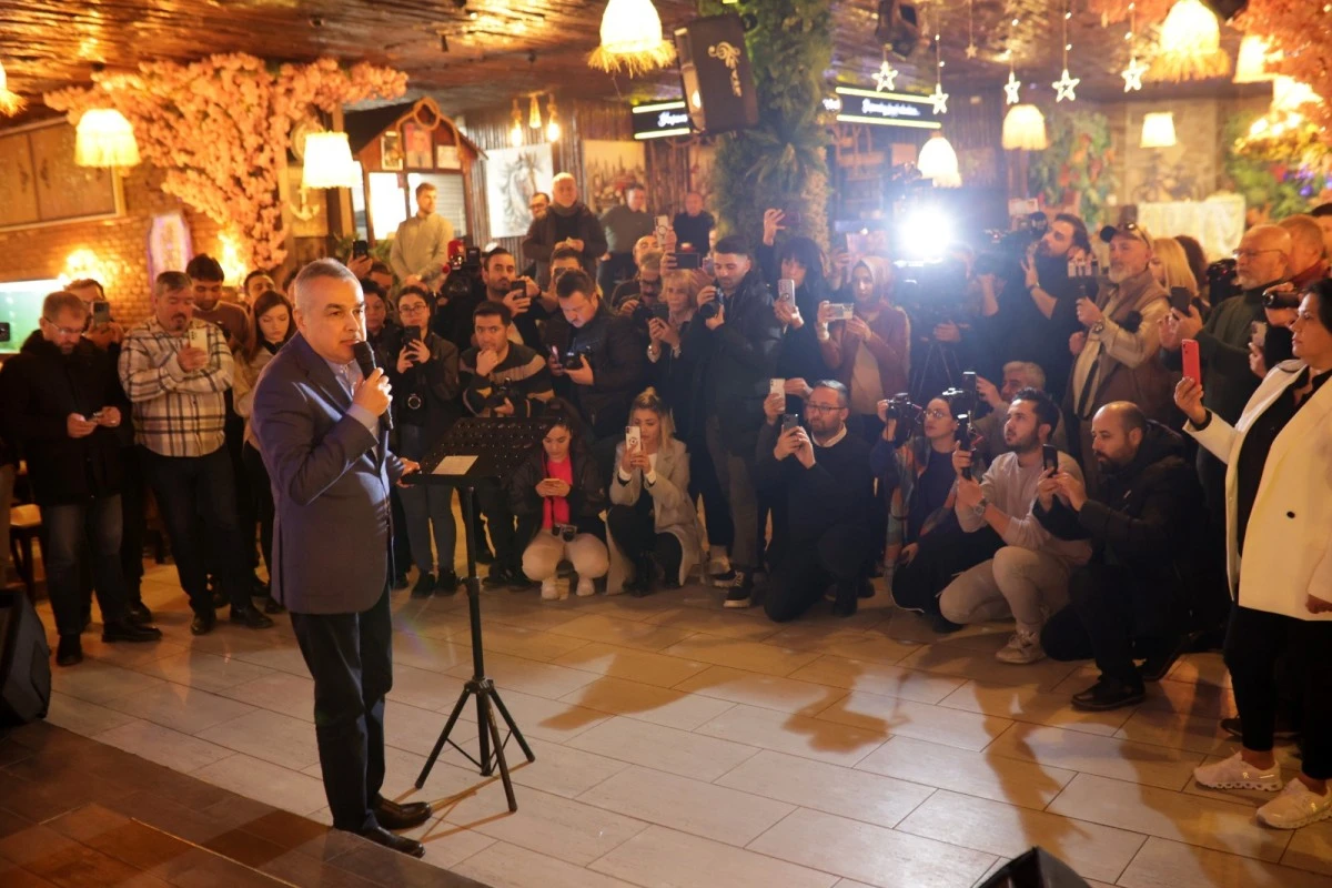 Mustafa Savaş, “Kavgam da, Sevdam da Aydın”