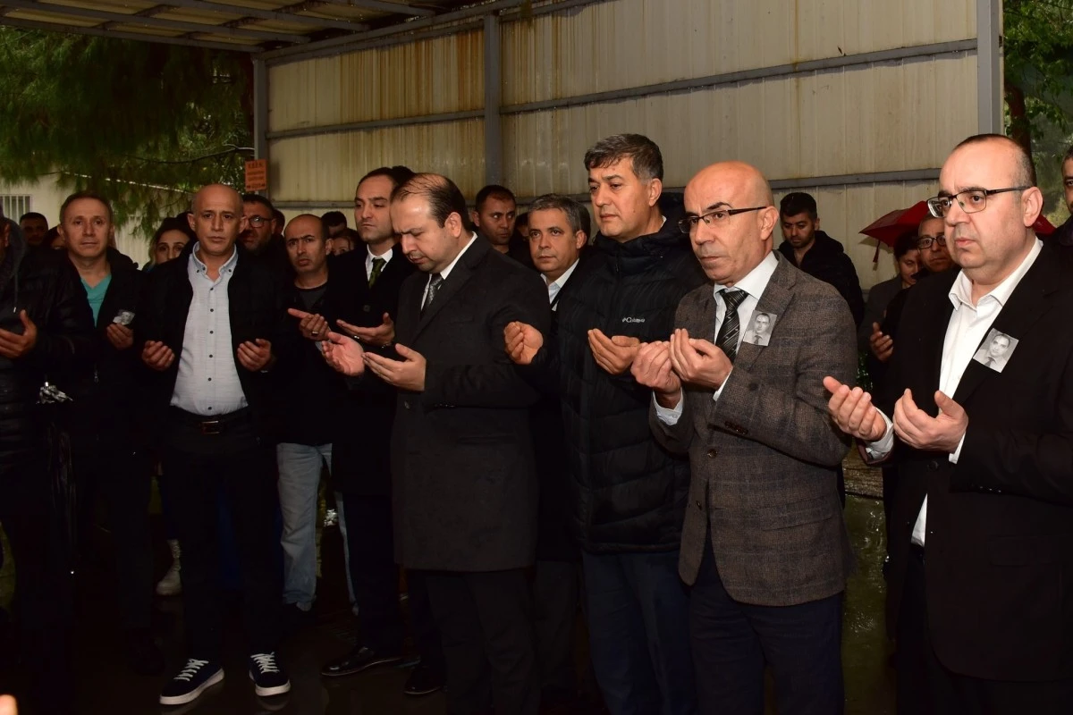 Hayatını kaybeden hastane personeli son yolculuğuna uğurlandı