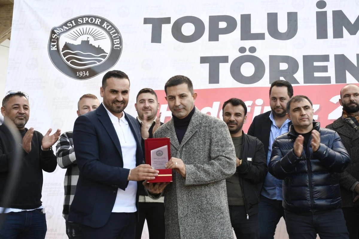 Kuşadasıspor, 8 futbolcu ile sözleşme imzaladı