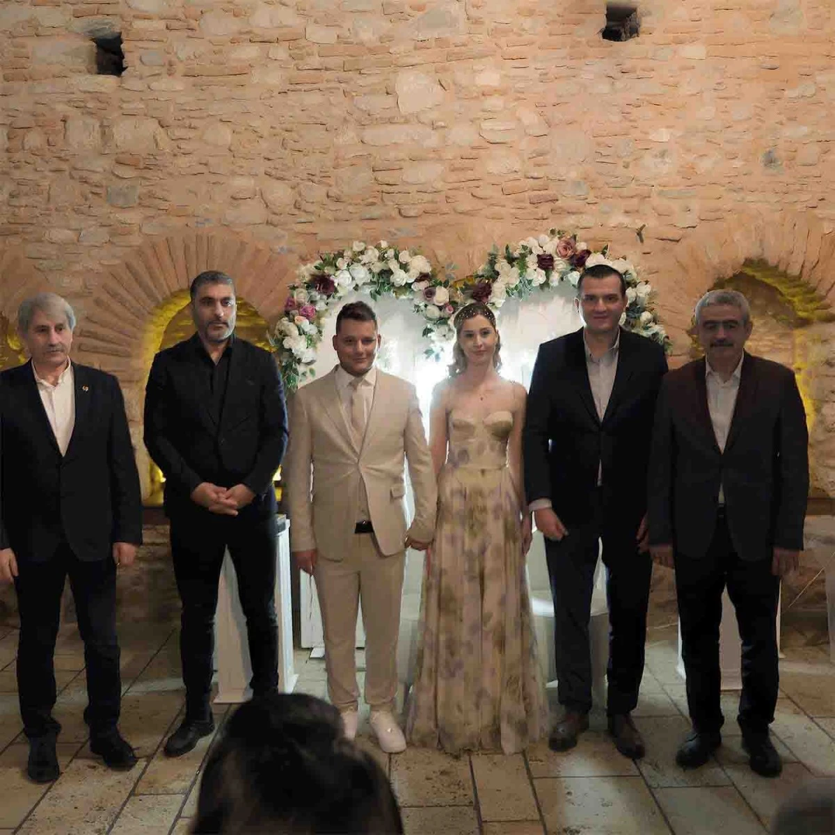 Gazeteci Aydemir, evlilik yolunda ilk adımı attı