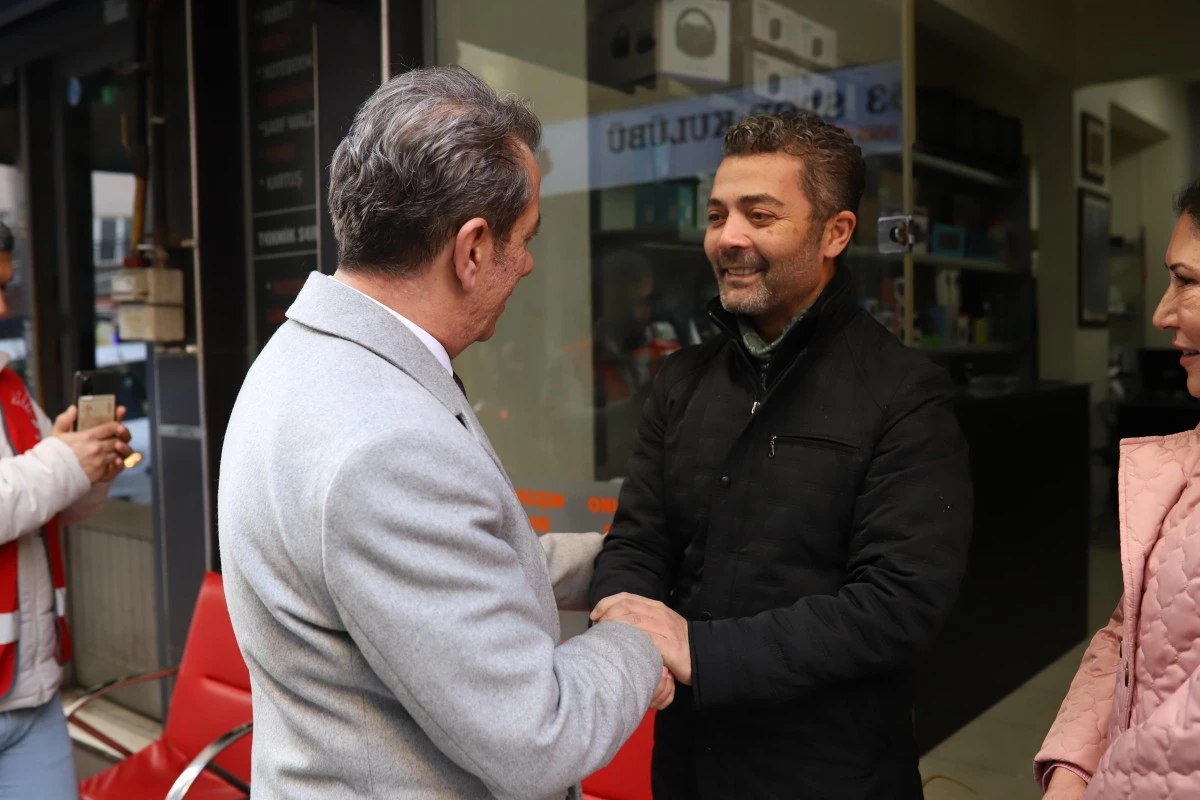 Anıl Yetişkin: Efeler'de esnaflar geleceğe güvenle bakacak